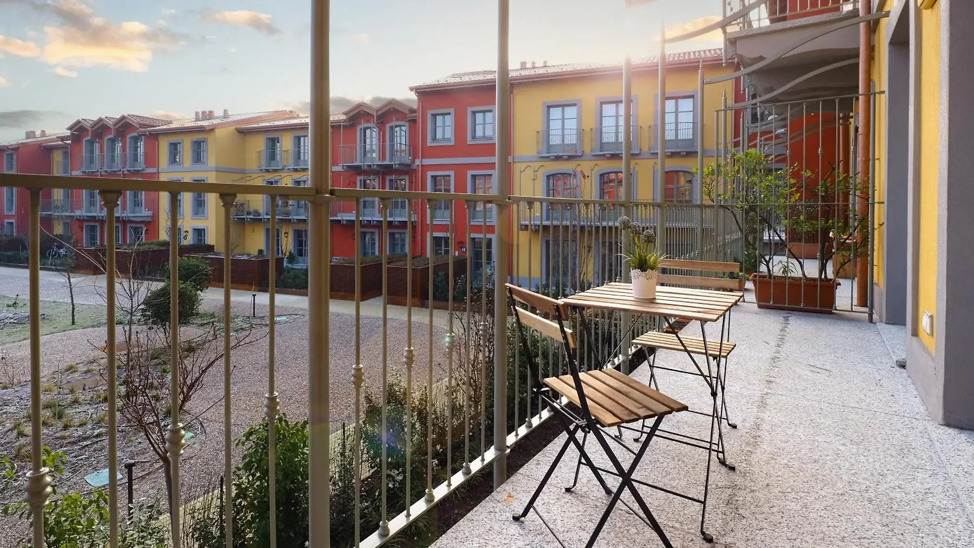 Primopiano - Zumbini Apartment Milan