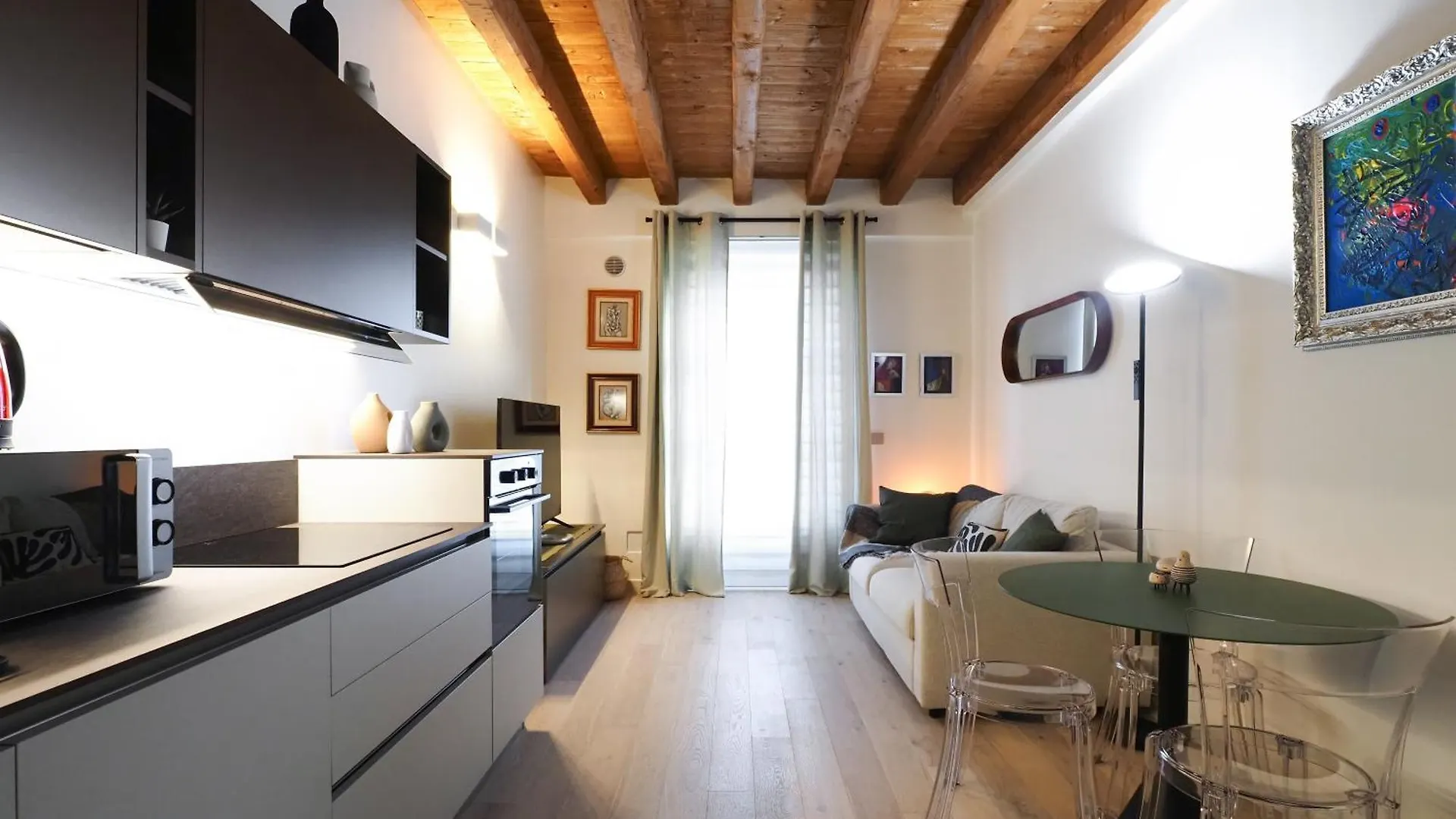 Primopiano - Zumbini Apartment Milan 0*,